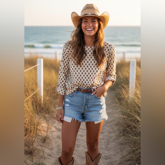 NWT‎ Democracy Cream and Brown Patterned Long Sleeve Top size L - Picture 14 of 14